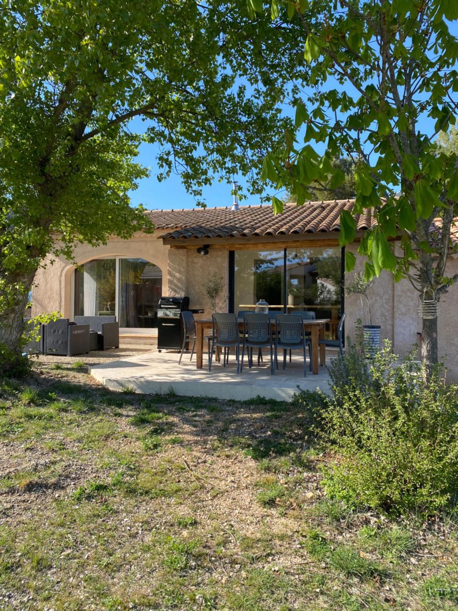 Villa Quinson Exterior photo
